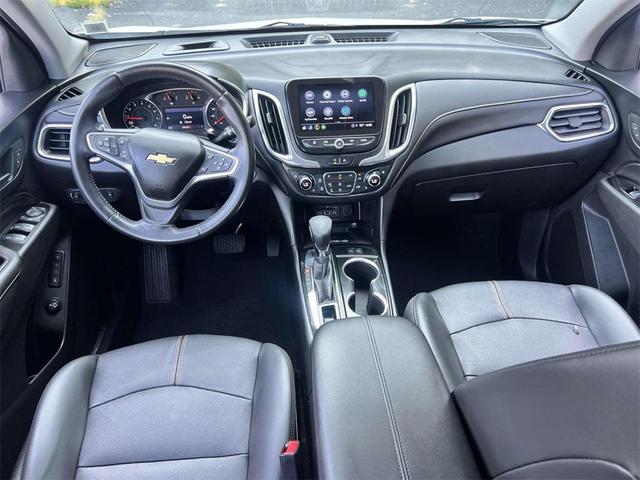 Photo of 2022 Summit White Chevrolet Equinox