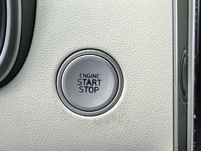 Photo of 2022 Shimmering Silver Hyundai TUCSON