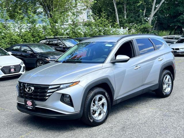 Photo of 2022 Shimmering Silver Hyundai TUCSON