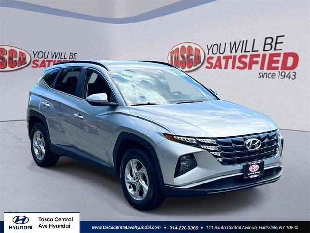 Photo of 2022 Shimmering Silver Hyundai TUCSON
