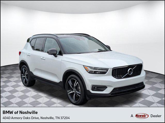 2022 Volvo XC40