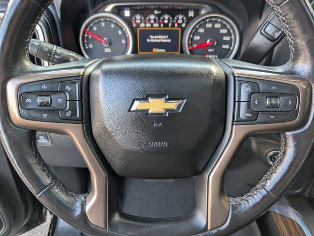 Photo of 2022 Black Chevrolet Silverado 1500