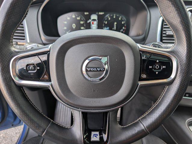 Photo of 2016 Bursting Blue Metallic Volvo XC90