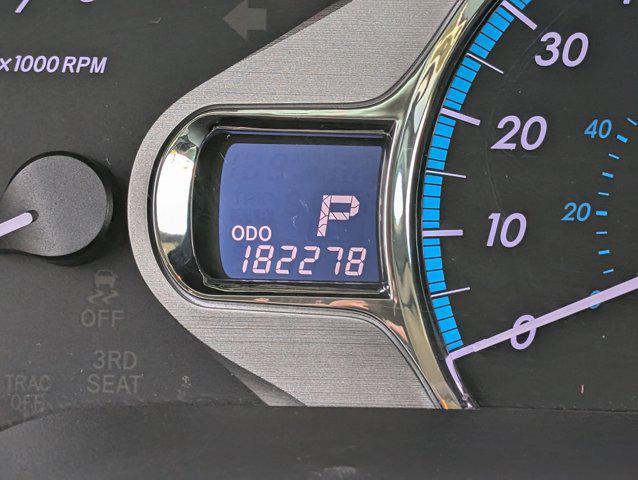 Photo of 2011 Silver Sky Metallic Toyota Sienna