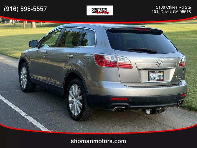 Photo of 2010 Dolphin Gray Mica Mazda CX-9