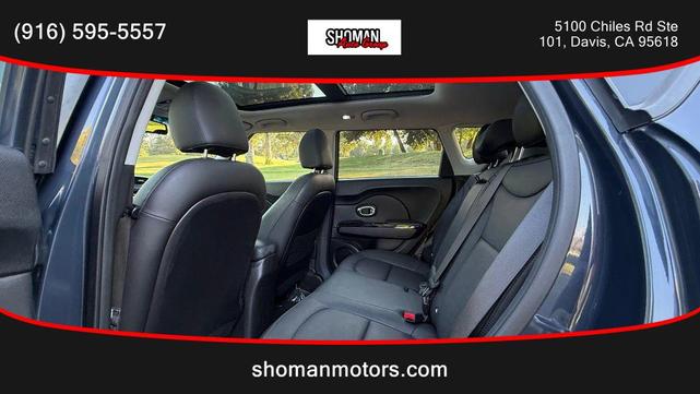 Photo of 2016 Fathom Blue Kia Soul