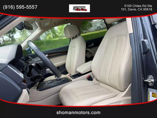 Photo of 2018 Gray Audi Q5