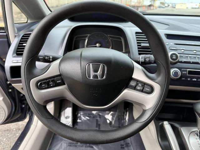 Photo of 2007 Gray Honda Civic Hybrid