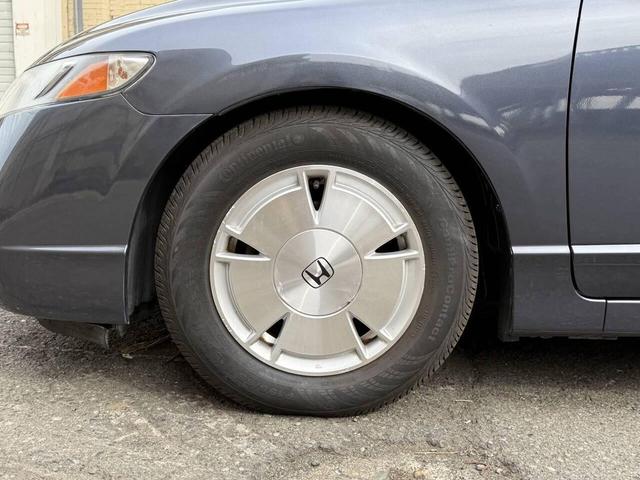 Photo of 2007 Gray Honda Civic Hybrid