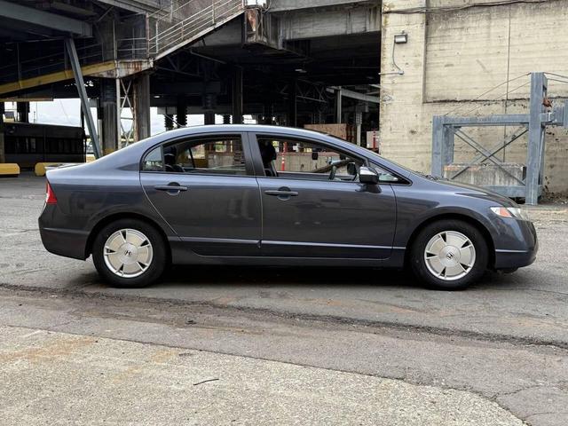 Photo of 2007 Gray Honda Civic Hybrid