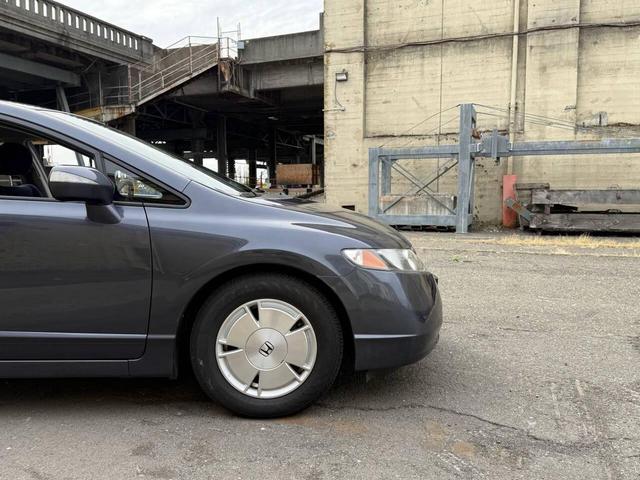 Photo of 2007 Gray Honda Civic Hybrid