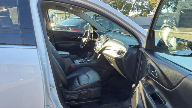 Photo of 2020 Summit White Chevrolet Equinox