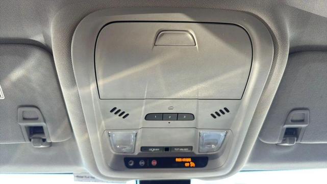 Photo of 2020 Summit White Chevrolet Equinox
