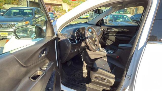 Photo of 2020 Summit White Chevrolet Equinox