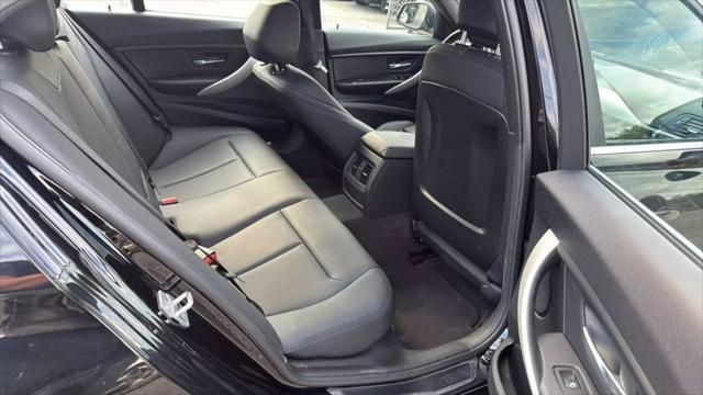 Photo of 2015 Black BMW 320