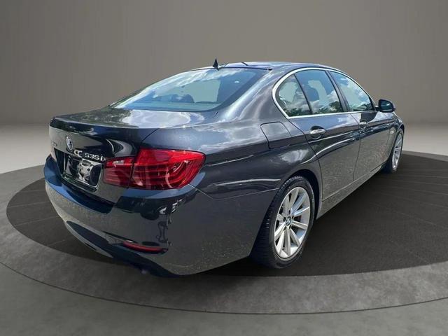 Photo of 2014 Gray BMW 535