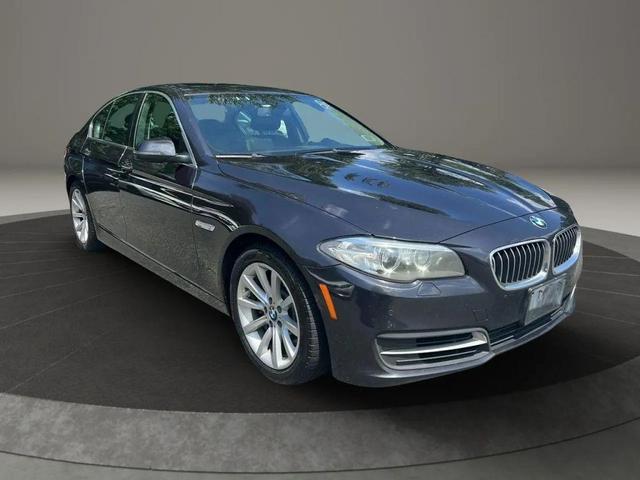 Photo of 2014 Gray BMW 535