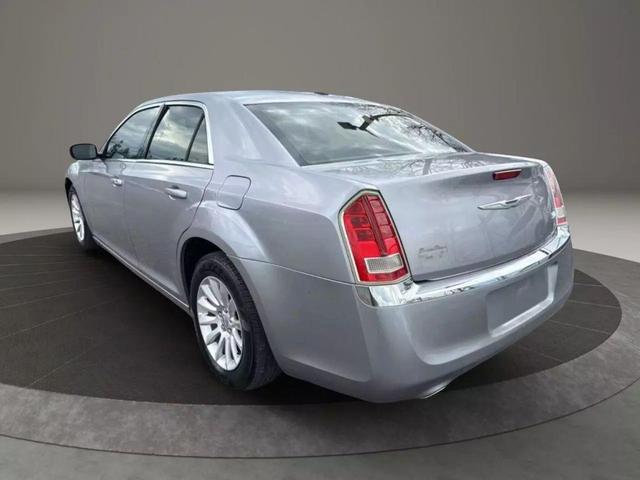 Photo of 2013 Billet Silver Metallic Clearcoat Chrysler 300