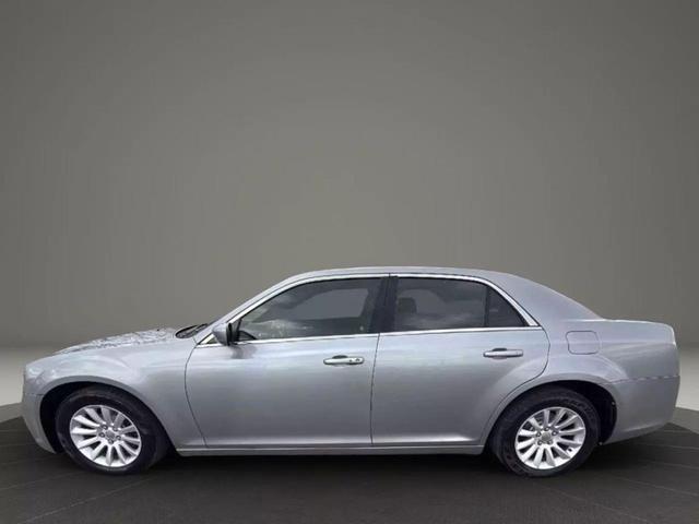 Photo of 2013 Billet Silver Metallic Clearcoat Chrysler 300