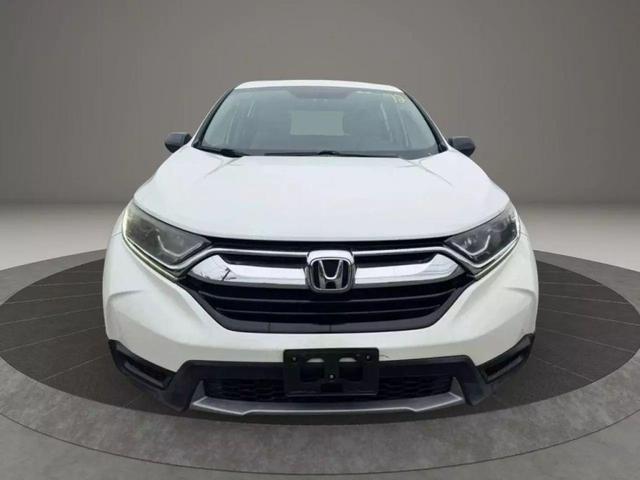 Photo of 2017 White Diamond Pearl Honda CR-V