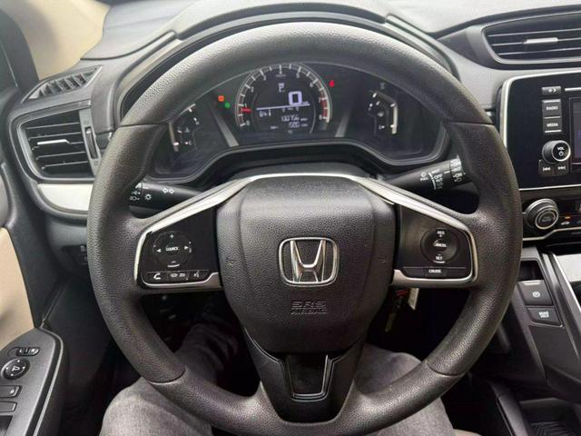 Photo of 2017 White Diamond Pearl Honda CR-V