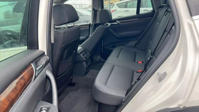 Photo of 2017 White BMW X3