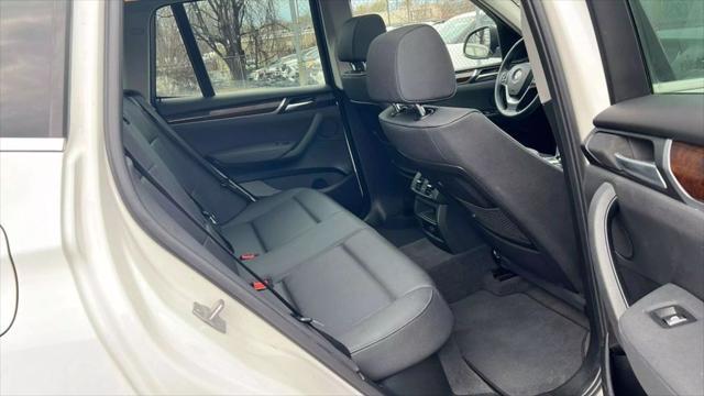 Photo of 2017 White BMW X3