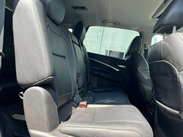Photo of 2016 Crystal Black Pearl Acura MDX