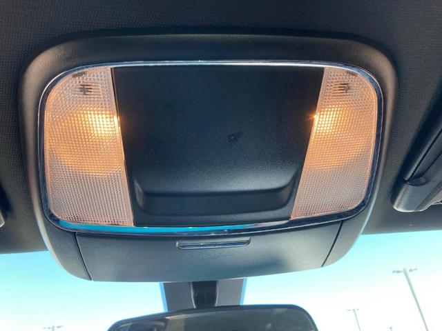Photo of 2023 White Knuckle Clearcoat Dodge Charger