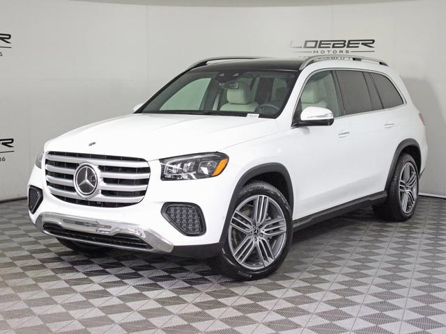 Photo of 2025 Polar White Mercedes-Benz GLS 450