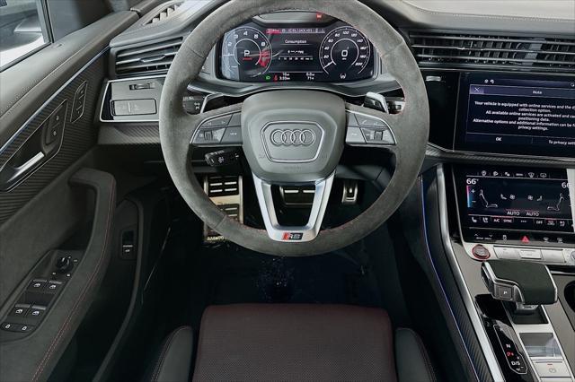Photo of 2025 Daytona Gray Pearl Effect Audi RS Q8