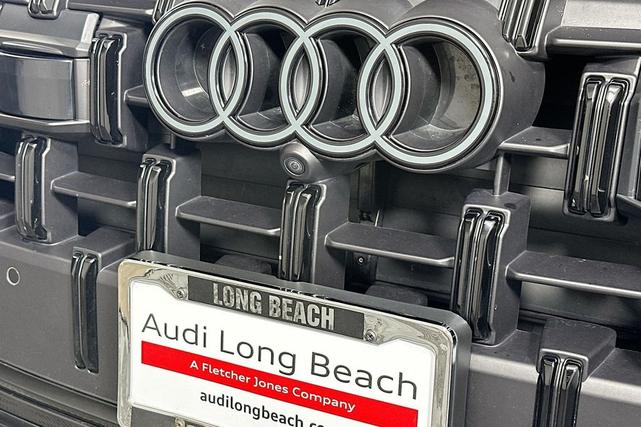 Photo of 2025 Tamarind Brown Metallic Audi Q7