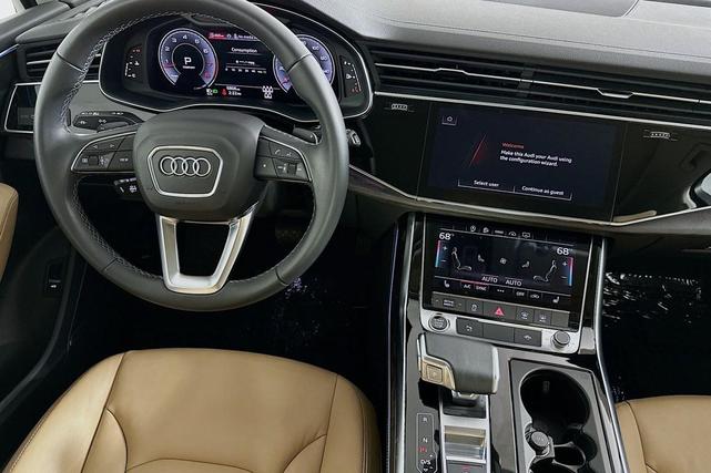 Photo of 2025 Tamarind Brown Metallic Audi Q7
