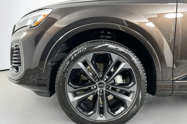 Photo of 2025 Tamarind Brown Metallic Audi Q7