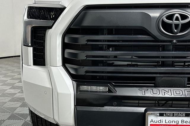 Photo of 2024 Ice Cap Toyota Tundra