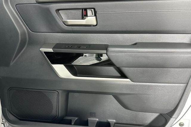 Photo of 2024 Ice Cap Toyota Tundra