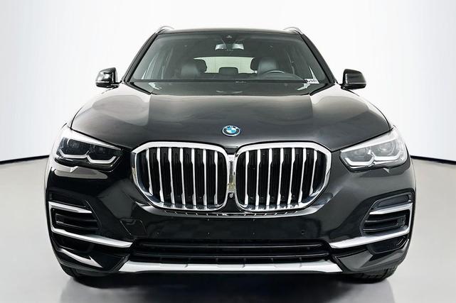 Photo of 2023 Jet Black BMW X5 PHEV