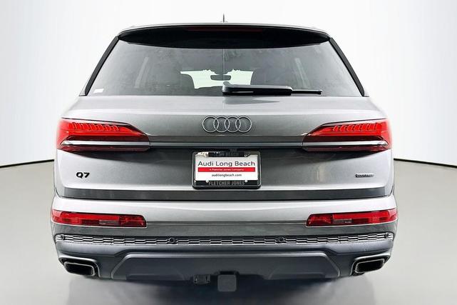 Photo of 2025 Samurai Gray Metallic Audi Q7