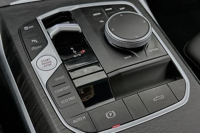 Photo of 2024 Skyscraper Gray Metallic BMW 430