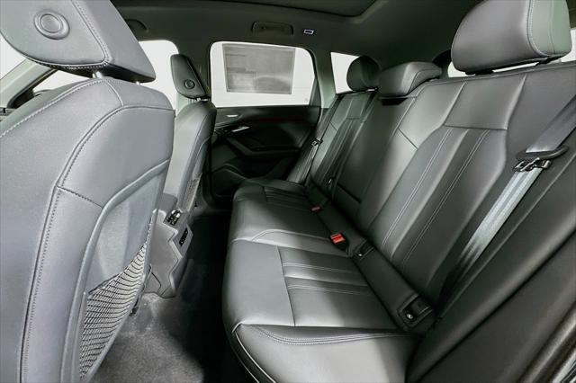 Photo of 2025 Mythos Black Metallic Audi Q6 e-tron