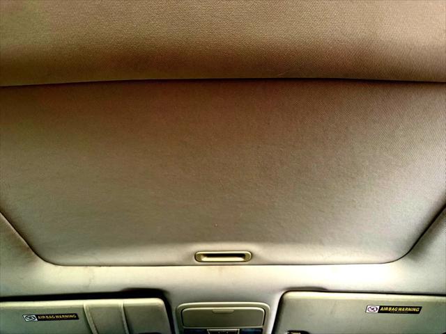 Photo of 2005 Milano Red Acura TSX