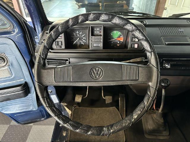 Photo of 1984 Blue Volkswagen Vanagon