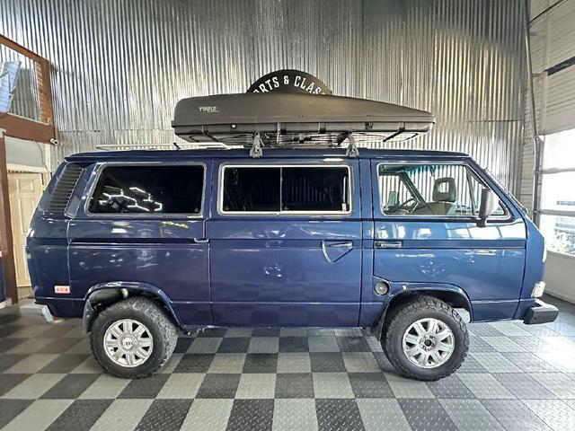Photo of 1984 Blue Volkswagen Vanagon