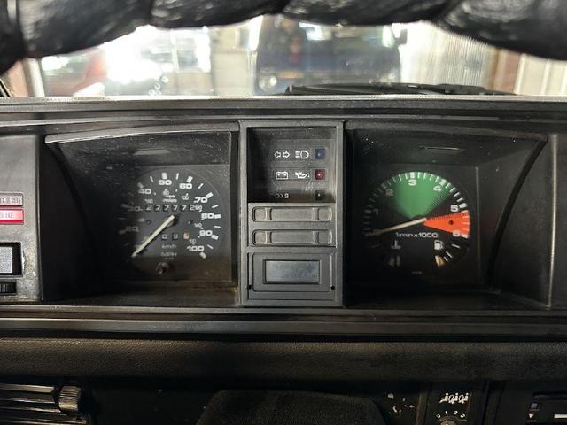 Photo of 1984 Blue Volkswagen Vanagon