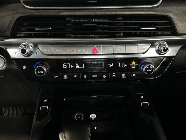 Photo of 2020 Green Kia Telluride