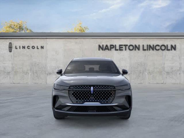 Photo of 2025 Lustrous Gray Metallic Lincoln Nautilus