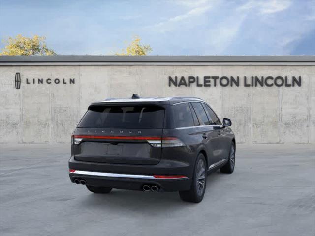 Photo of 2025 Infinite Black Metallic Clearcoat Lincoln Aviator