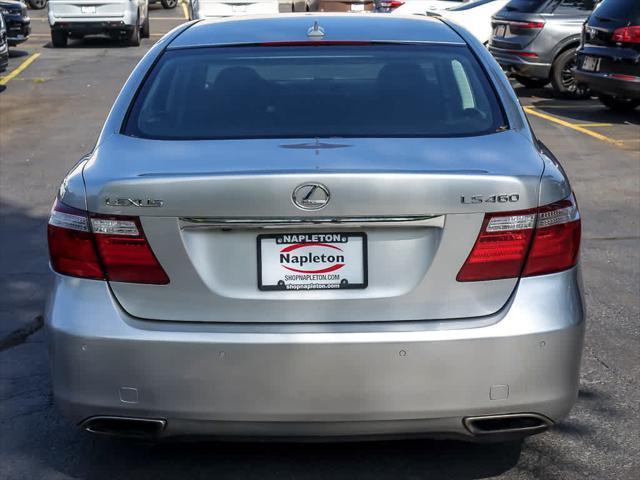 Photo of 2007 Mercury Metallic Lexus LS 460