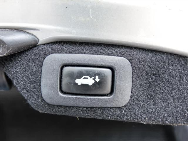 Photo of 2007 Mercury Metallic Lexus LS 460