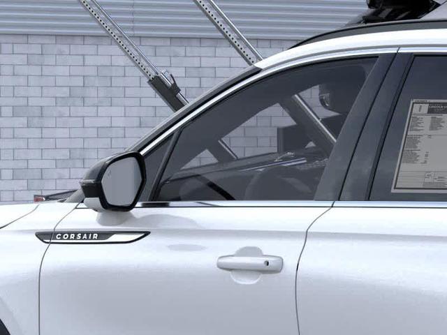 Photo of 2025 Crystal White Metallic Clearcoat Lincoln Corsair